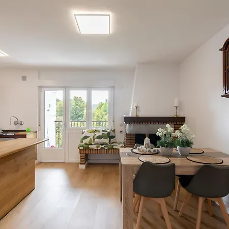 San Esteban - Baskeyrentals Daire