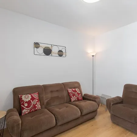 San Esteban - Baskeyrentals Daire